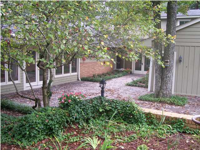 1207 Cinderella Road Lookout Mountain, GA 30750 - Photo 3 of 19 Additional Photo