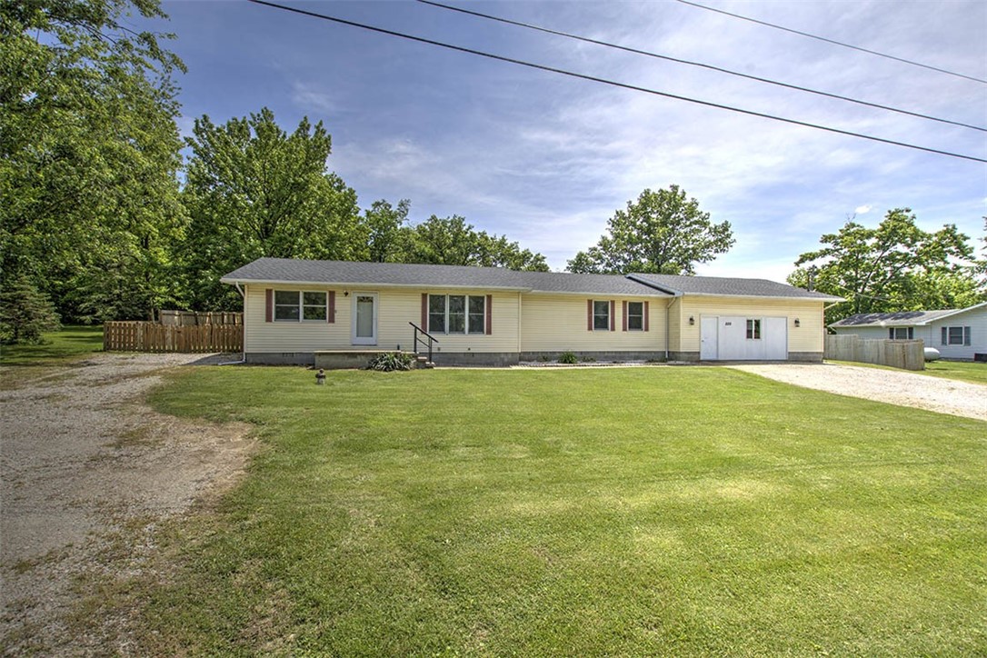 888 McKinney Lane Decatur, IL 62522 - Photo 8 of 30