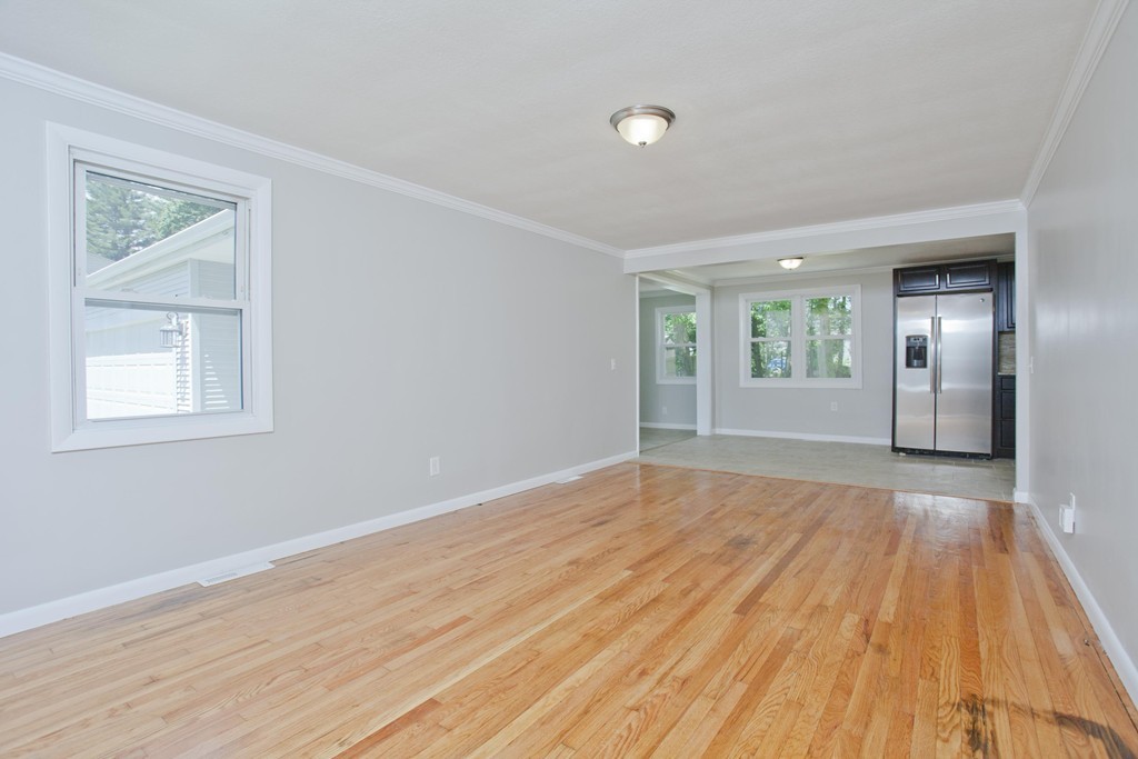 206 Acrebrook Road Springfield, MA 01129 - Photo 14 of 16 Gallery Image 14