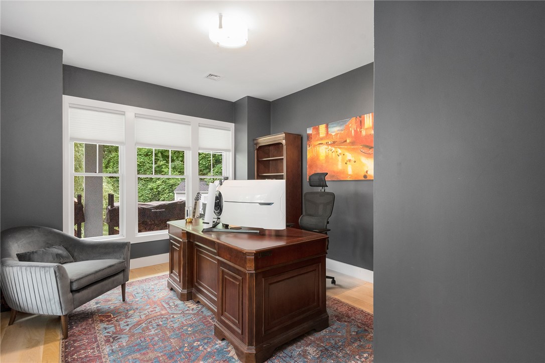 9 River Oak Road Barrington, RI 02806 - Photo 4 of 41 Gallery Image 4