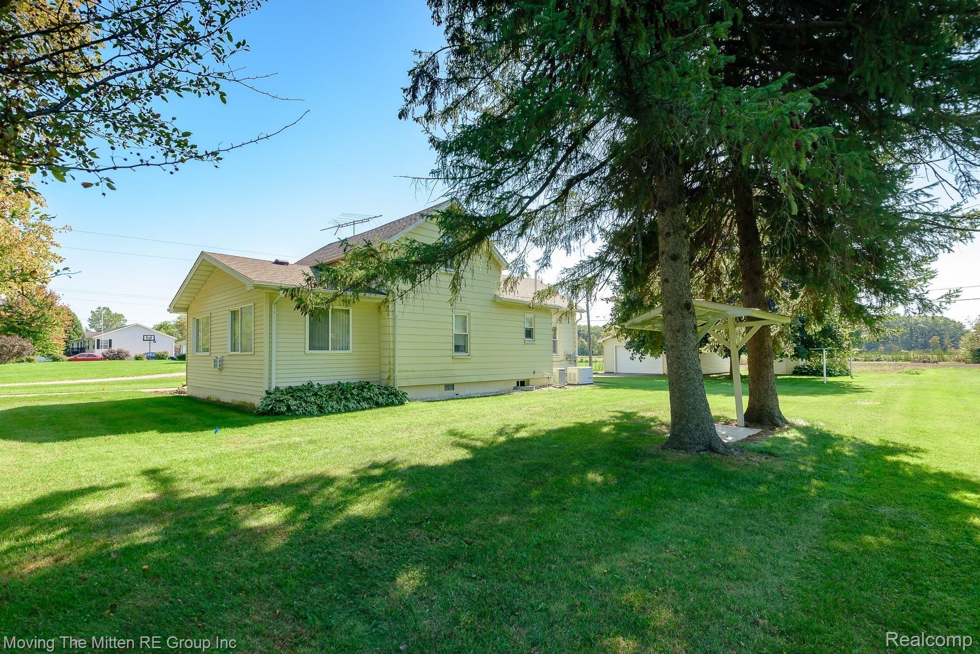 46405 Harris Road Belleville, MI 48111 - Photo 37 of 41 MTM_46405_harris-37.jpg