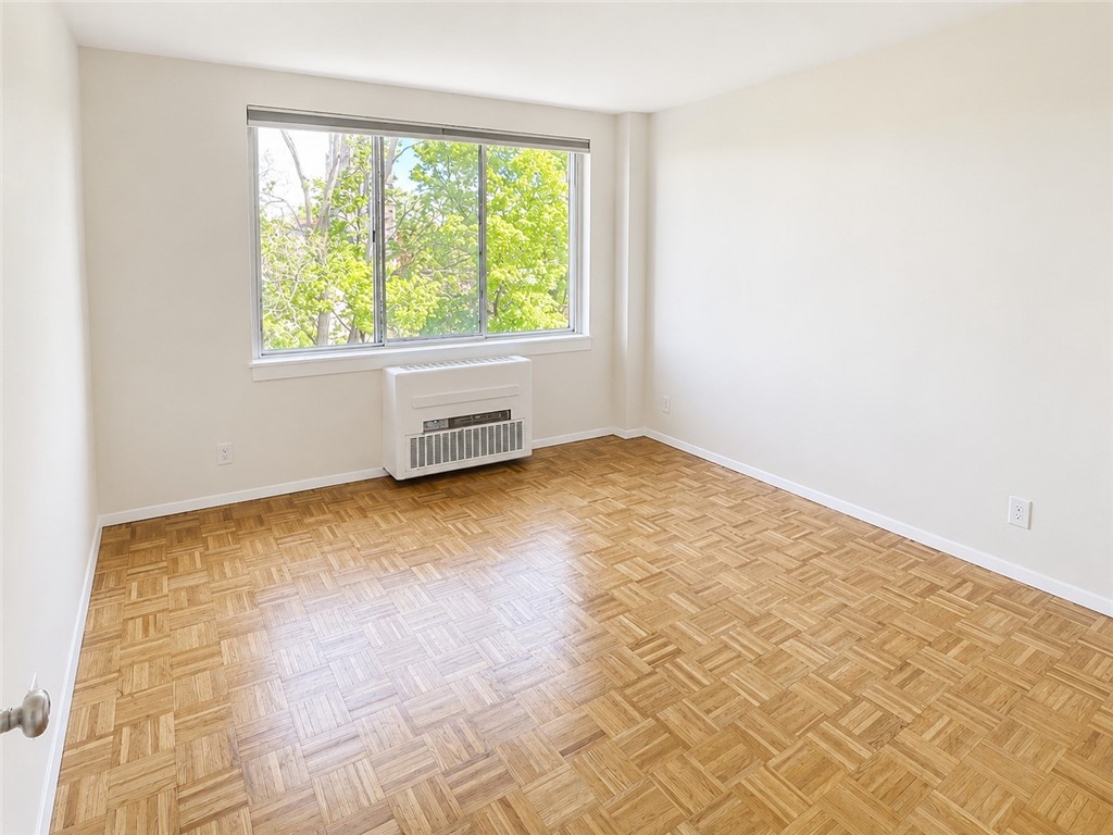 1000 East Avenue, Unit UN507 Rochester, NY 14607 - Photo 14 of 31