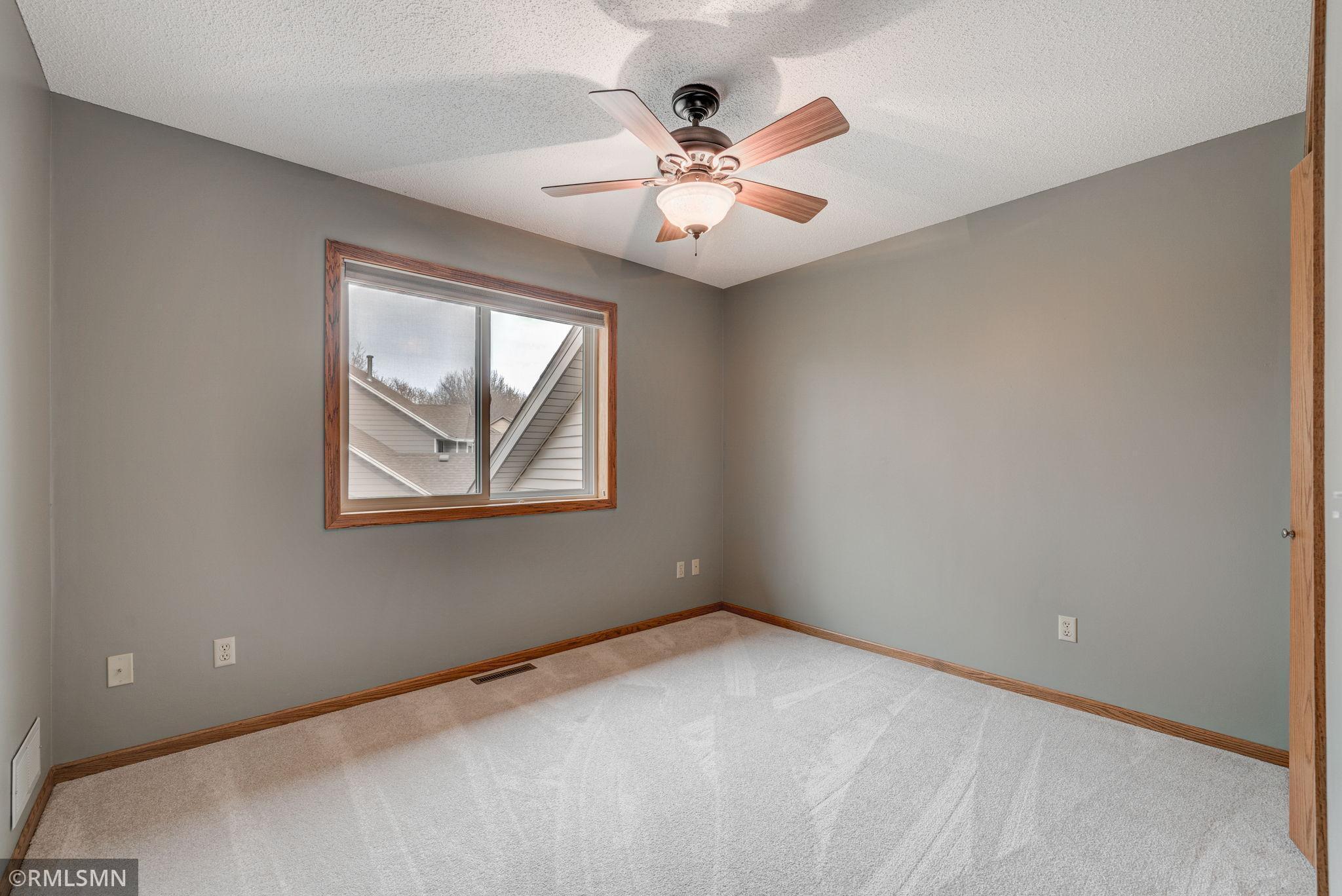2312 Boulder Ridge Lane Woodbury, MN 55125 - Photo 21 of 28 Gallery Image 21