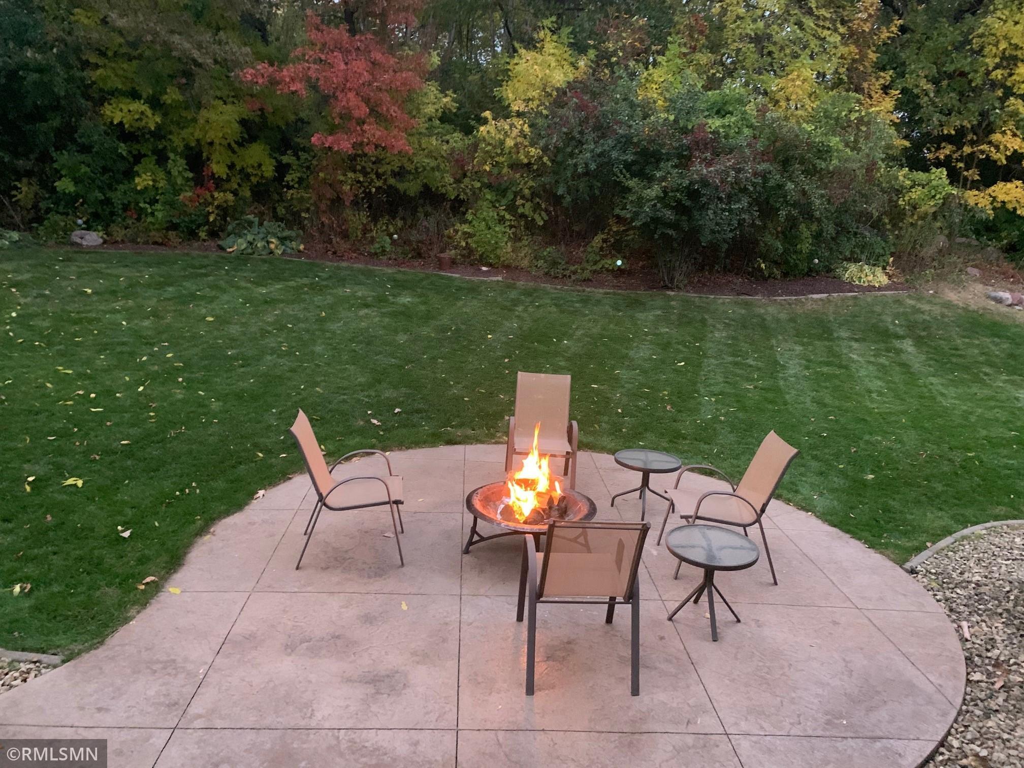 2312 Boulder Ridge Lane Woodbury, MN 55125 - Photo 26 of 28 Gallery Image 26