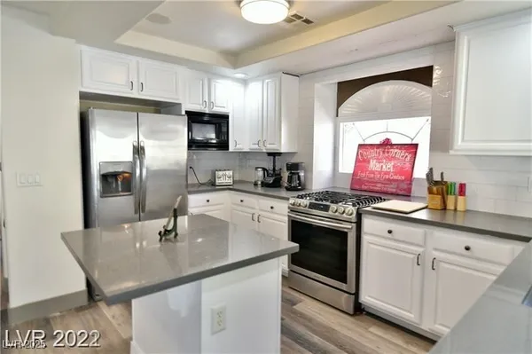 $4,800 | 850 Trout Stream Court, Henderson, NV 89052