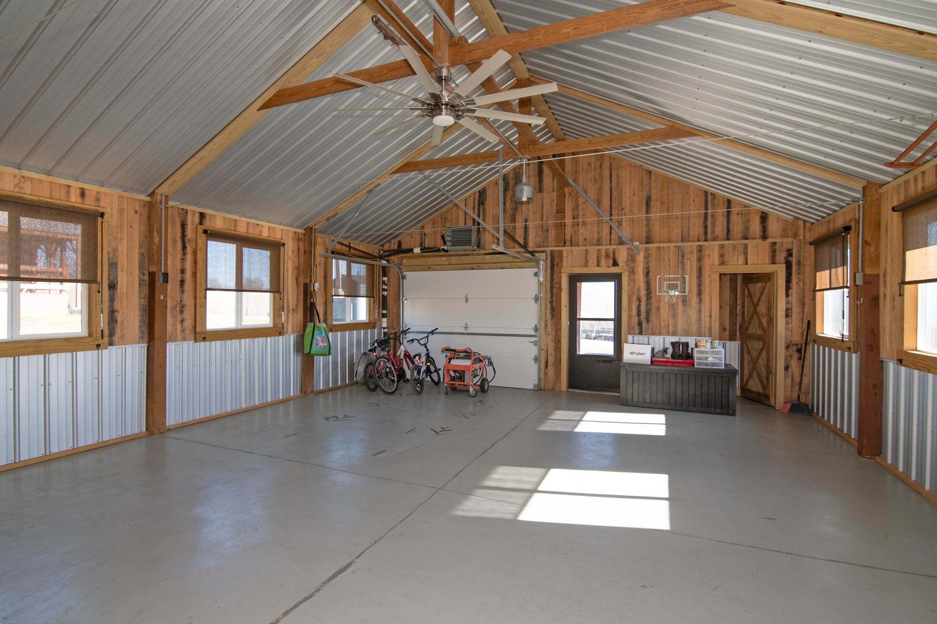 656 Miller Farm Road Peterstown, WV 24963 - Photo 95 of 156 Outbuilding