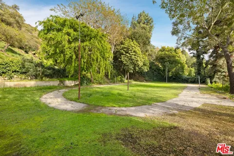 $7,295,000 | 1150 Stone Canyon Road, Los Angeles, CA 90077