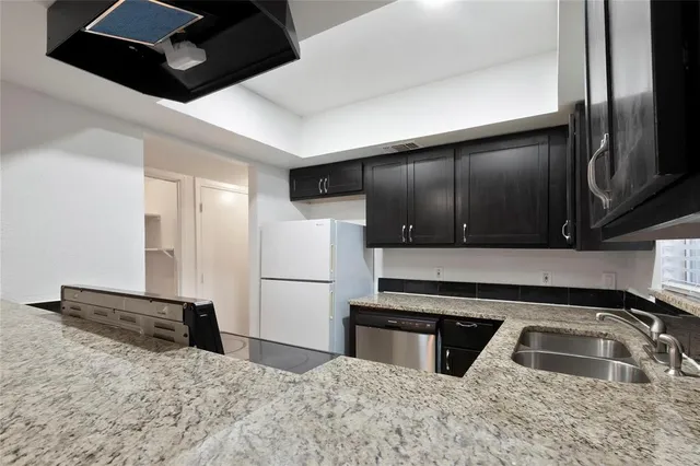 $2,000 | 4930 Windward Passage, Garland, TX 75043