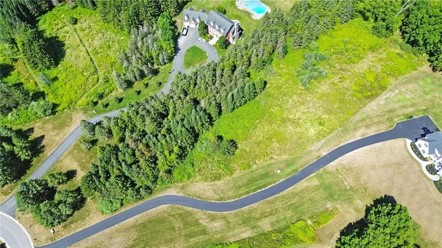 $164,900 | 22 Holly Hill, Mendon, NY 14472