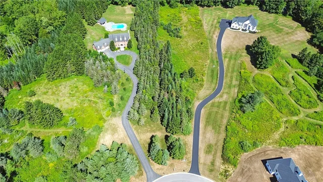 $164,900 | 22 Holly Hill, Mendon, NY 14472