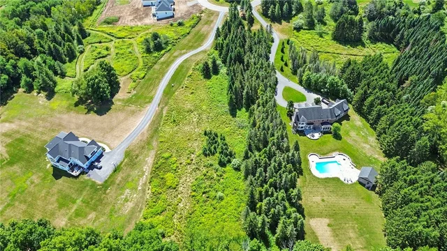 $164,900 | 22 Holly Hill, Mendon, NY 14472