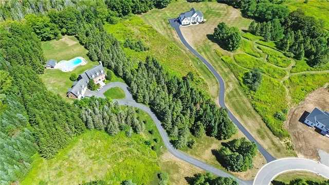 $164,900 | 22 Holly Hill, Mendon, NY 14472