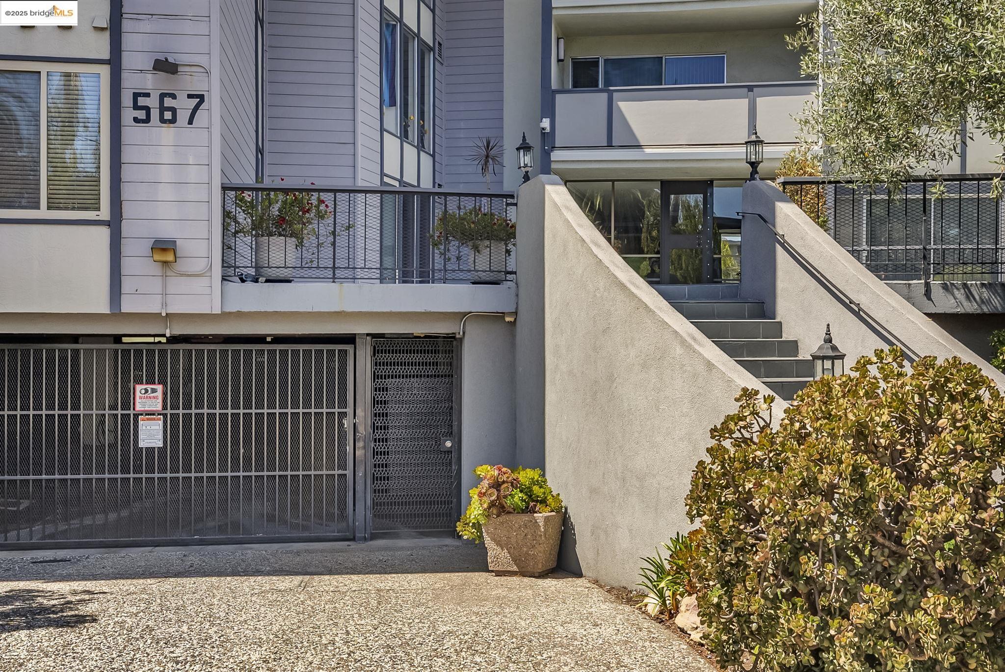 567 Oakland Avenue, Unit 101 Oakland, CA 94611 - Photo 12 of 50