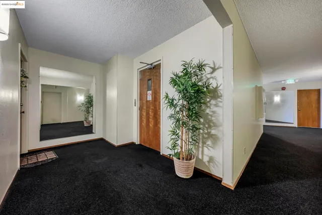 $450,000 | 567 Oakland Avenue, Unit 101, Oakland, CA 94611