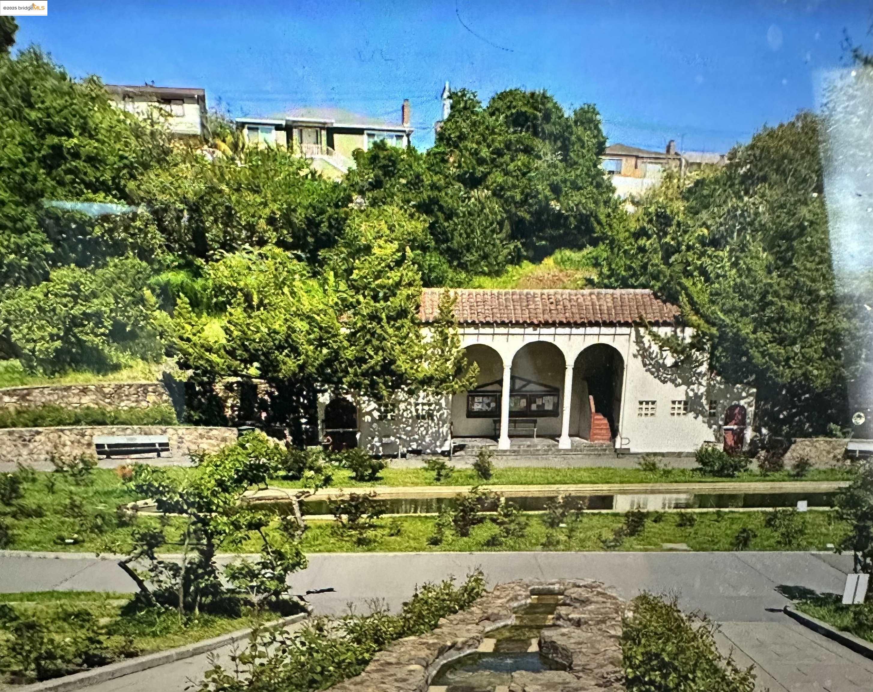 567 Oakland Avenue, Unit 101 Oakland, CA 94611 - Photo 42 of 50