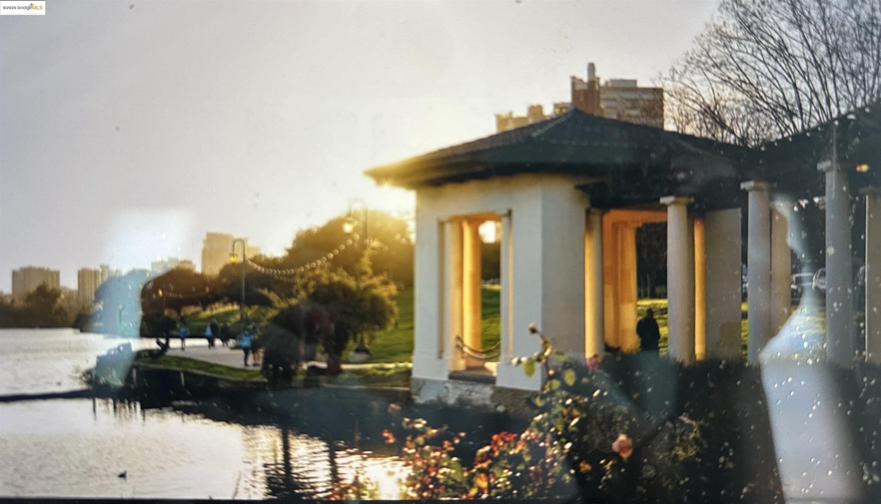 567 Oakland Avenue, Unit 101 Oakland, CA 94611 - Photo 47 of 50 This natural saltwater lake is a scenic gathering place right in the middle of town.