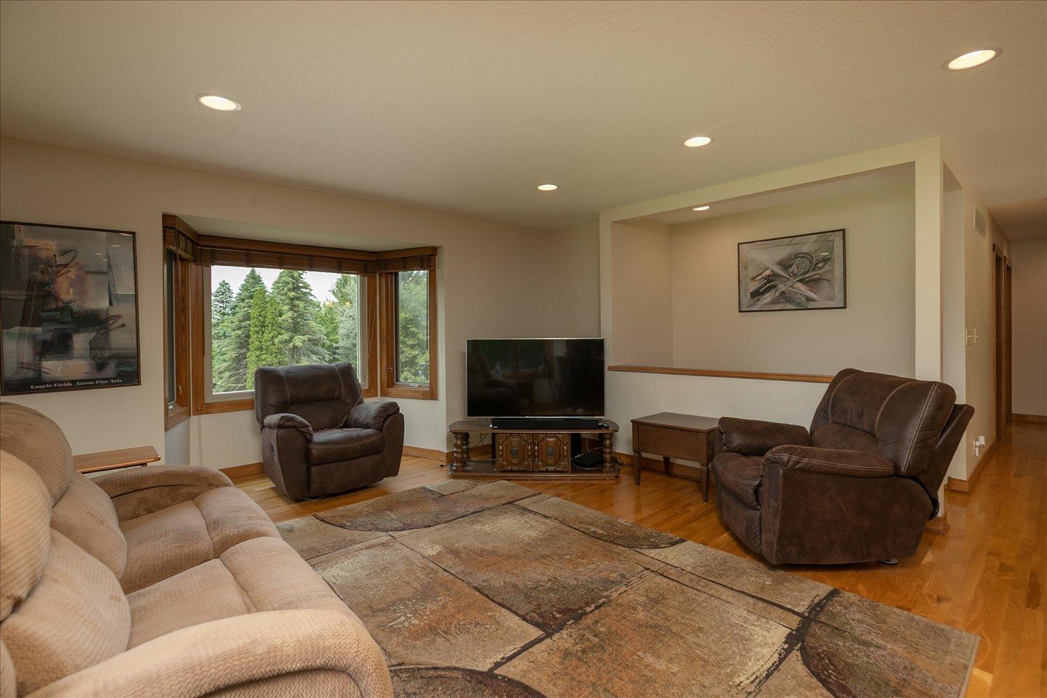 1926 Bear Court Southeast Rochester, MN 55904 - Photo 23 of 36