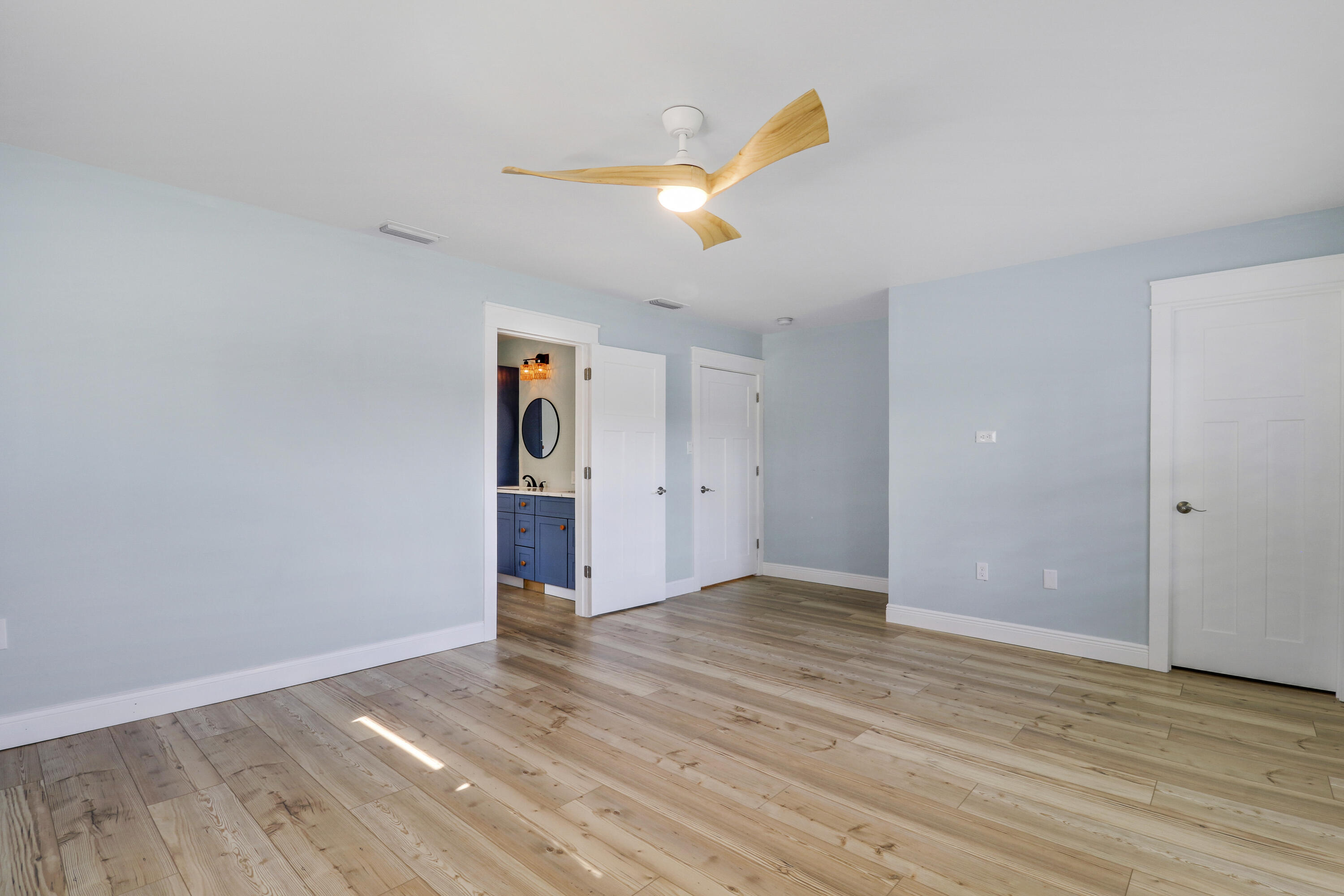 9195 Southeast Cove Point Street Jupiter, FL 33469 - Photo 44 of 80 Bedroom