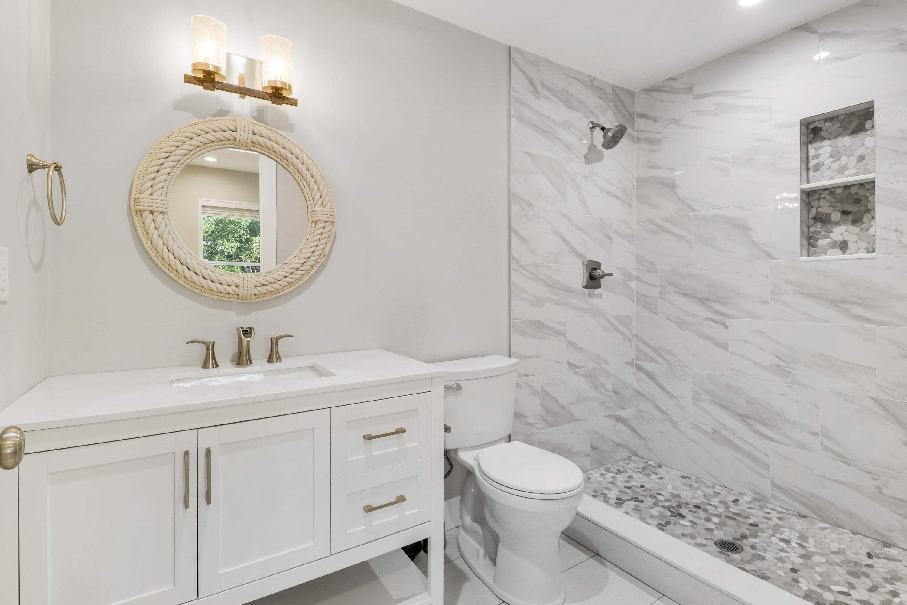 9195 Southeast Cove Point Street Jupiter, FL 33469 - Photo 56 of 80 Bathroom