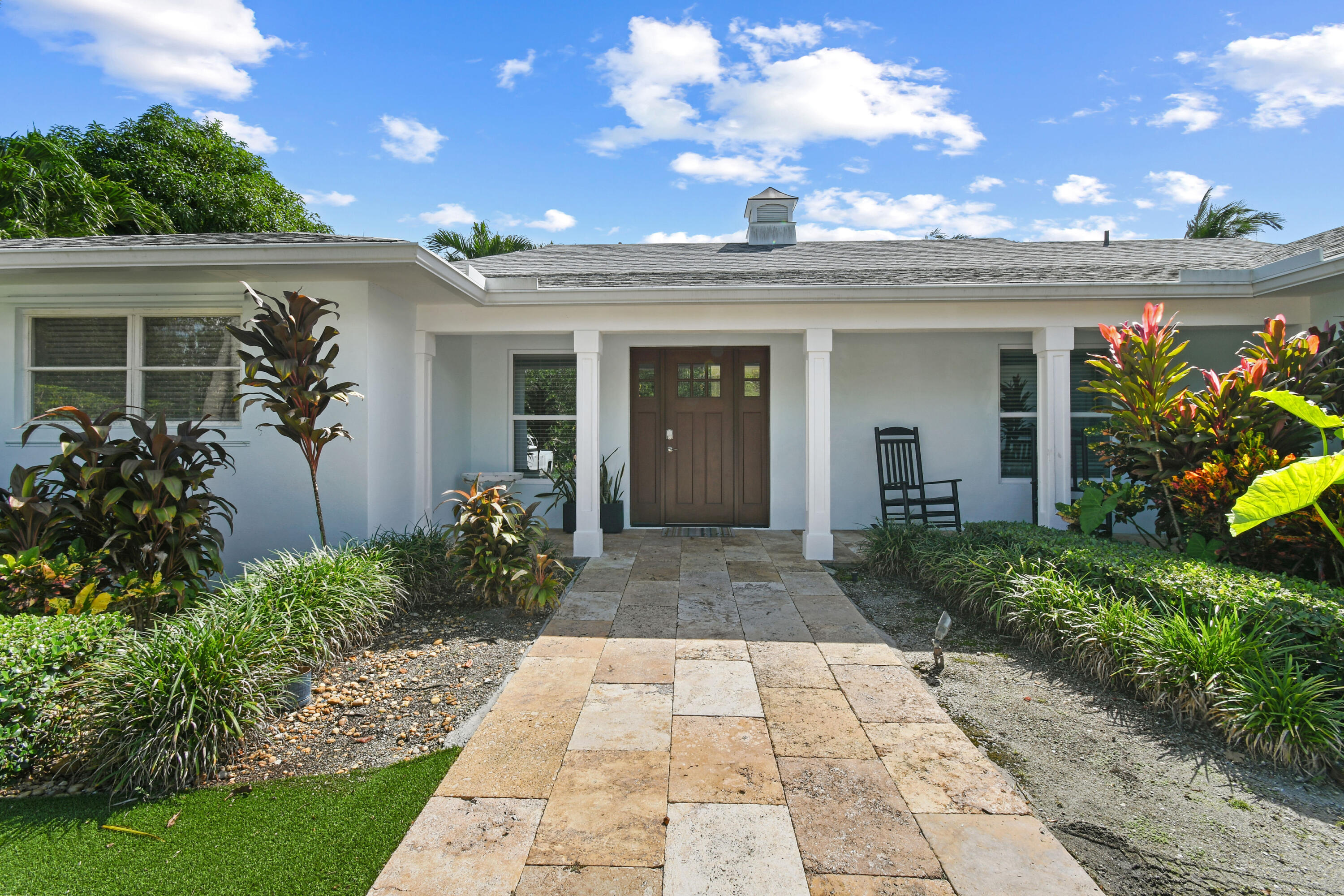 9195 Southeast Cove Point Street Jupiter, FL 33469 - Photo 6 of 80 Front View