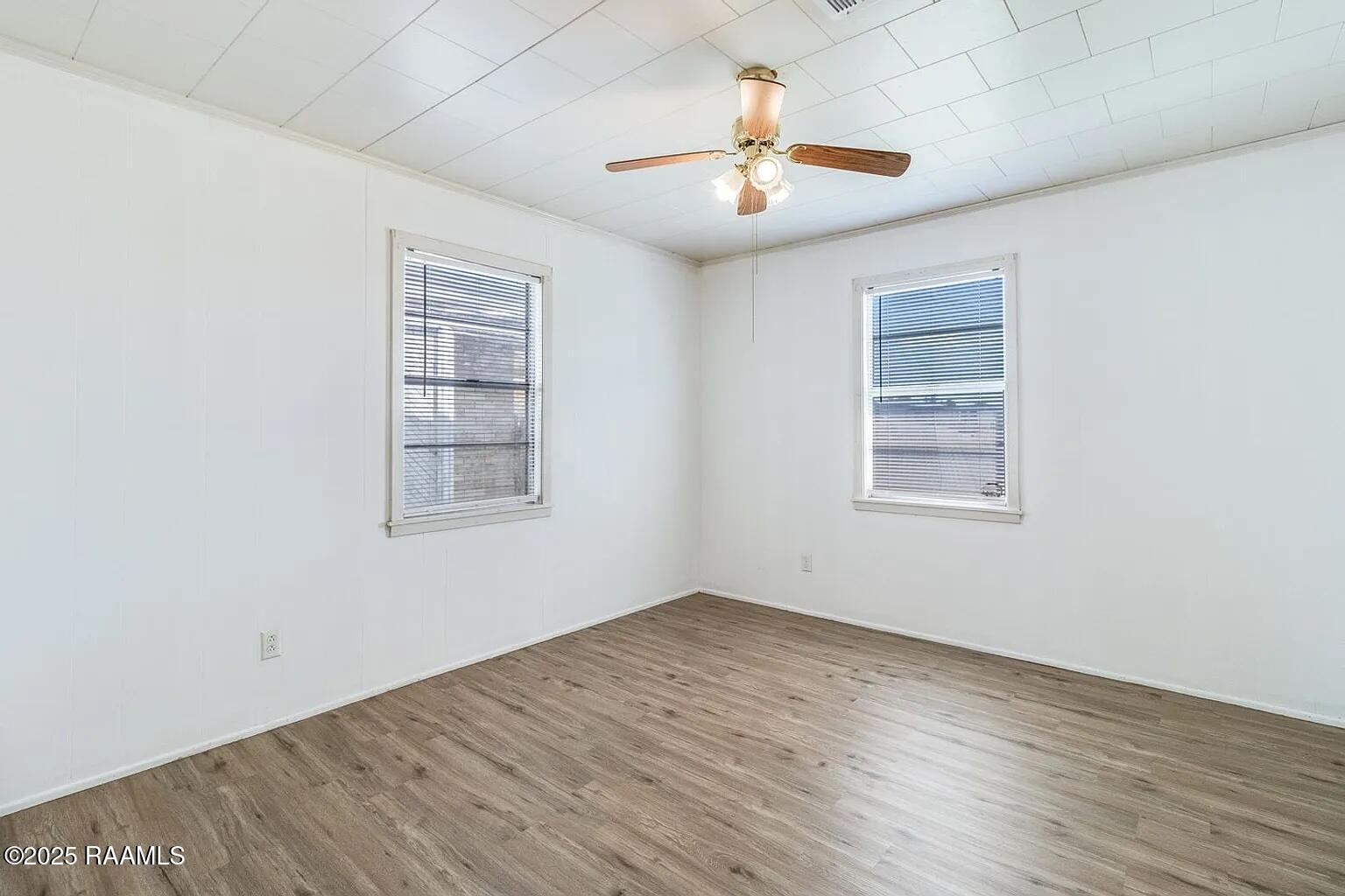 907 Elizabeth Street Scott, LA 70583 - Photo 12 of 14 907 Elizabeth - bedroom 3