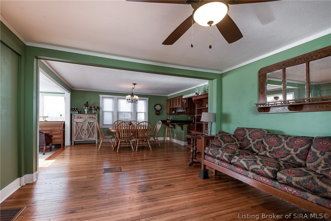 7124 High Street Floyds Knobs, IN 47119 - Photo 8 of 34