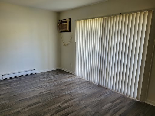 1695 Felten Road, Unit B Aurora, IL 60505 - Photo 3 of 11 Gallery Image 3