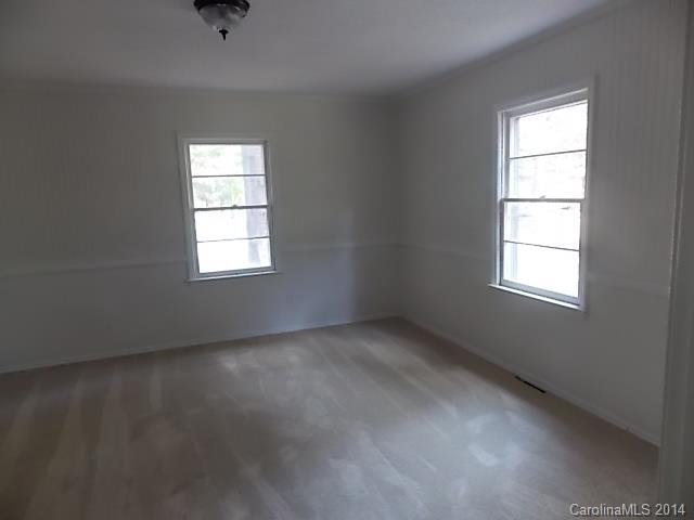 468 Rowells Road Catawba, SC 29704 - Photo 4 of 16 Gallery Image 4