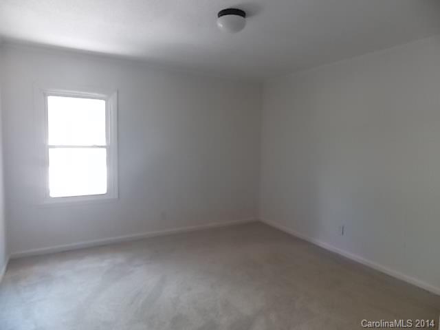468 Rowells Road Catawba, SC 29704 - Photo 7 of 16 Gallery Image 7