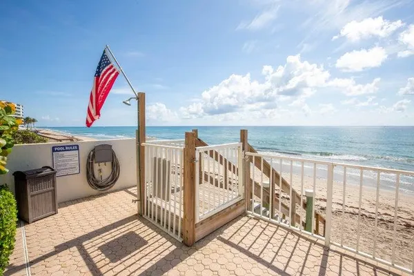 $4,800 | 4200 South Ocean Boulevard, Unit 503, South Palm Beach, FL 33480