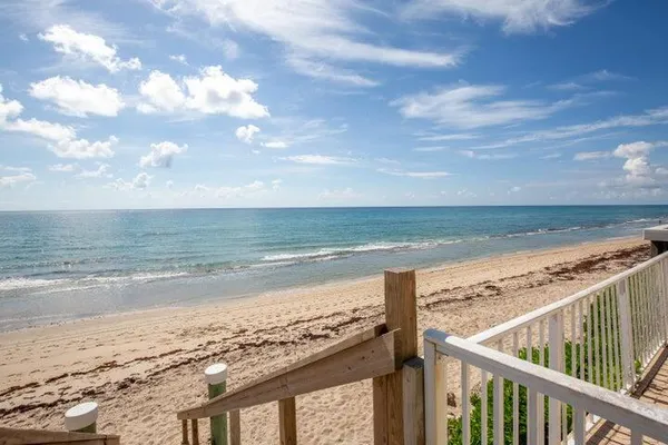 $4,800 | 4200 South Ocean Boulevard, Unit 503, South Palm Beach, FL 33480