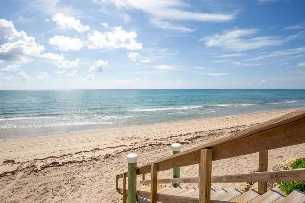 $4,800 | 4200 South Ocean Boulevard, Unit 503, South Palm Beach, FL 33480