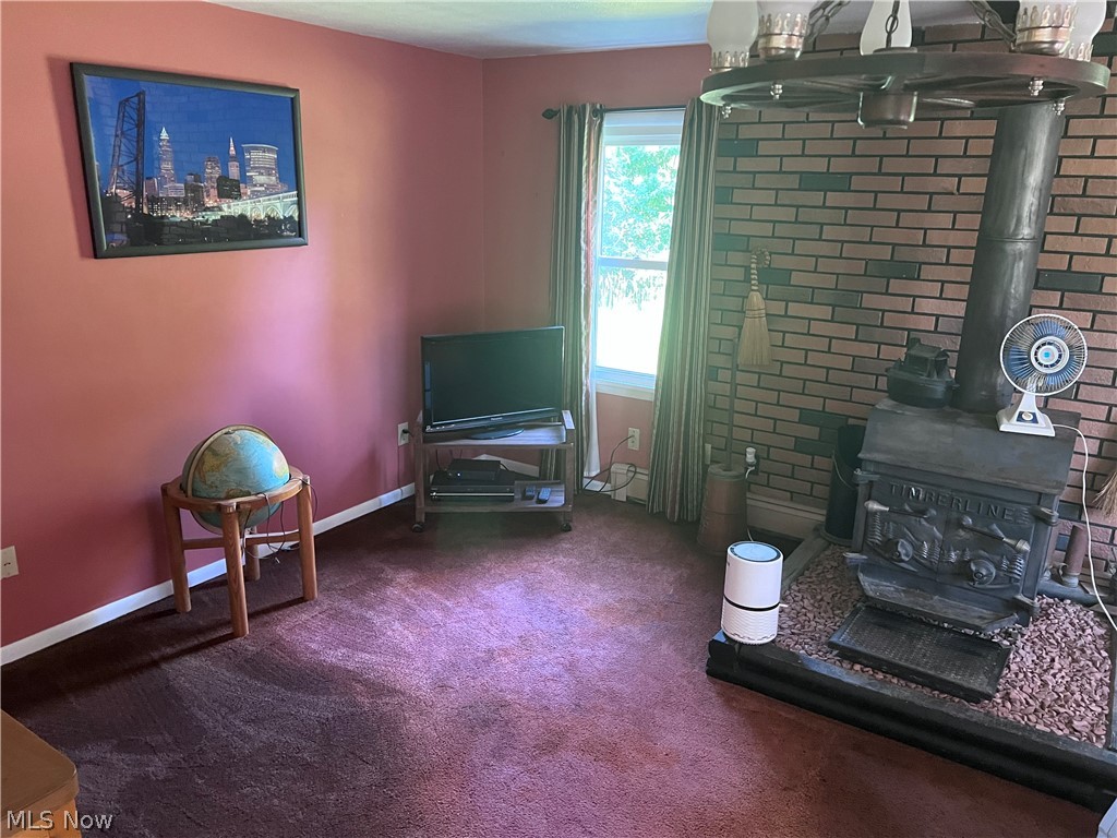 13762 Radcliffe Road Painesville, OH 44077 - Photo 4 of 12