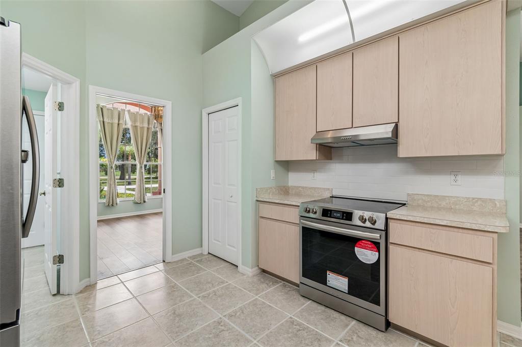 9619 Springbrook Drive Riverview, FL 33578 - Photo 20 of 55