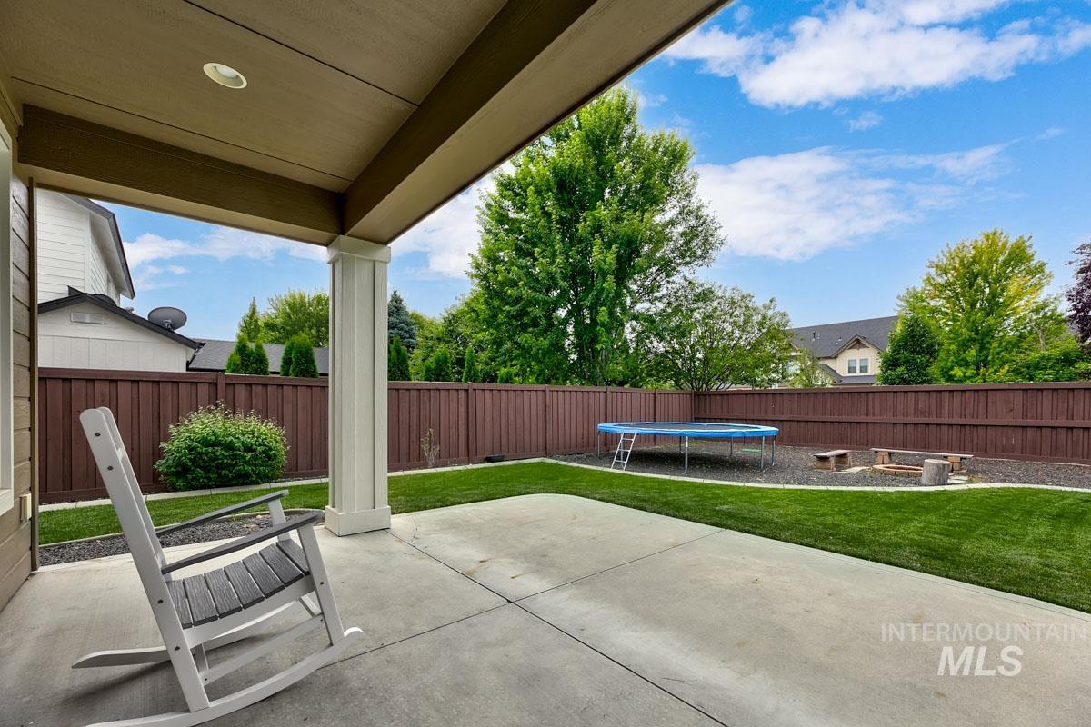 5855 North Channing Way Meridian, ID 83646 - Photo 33 of 37