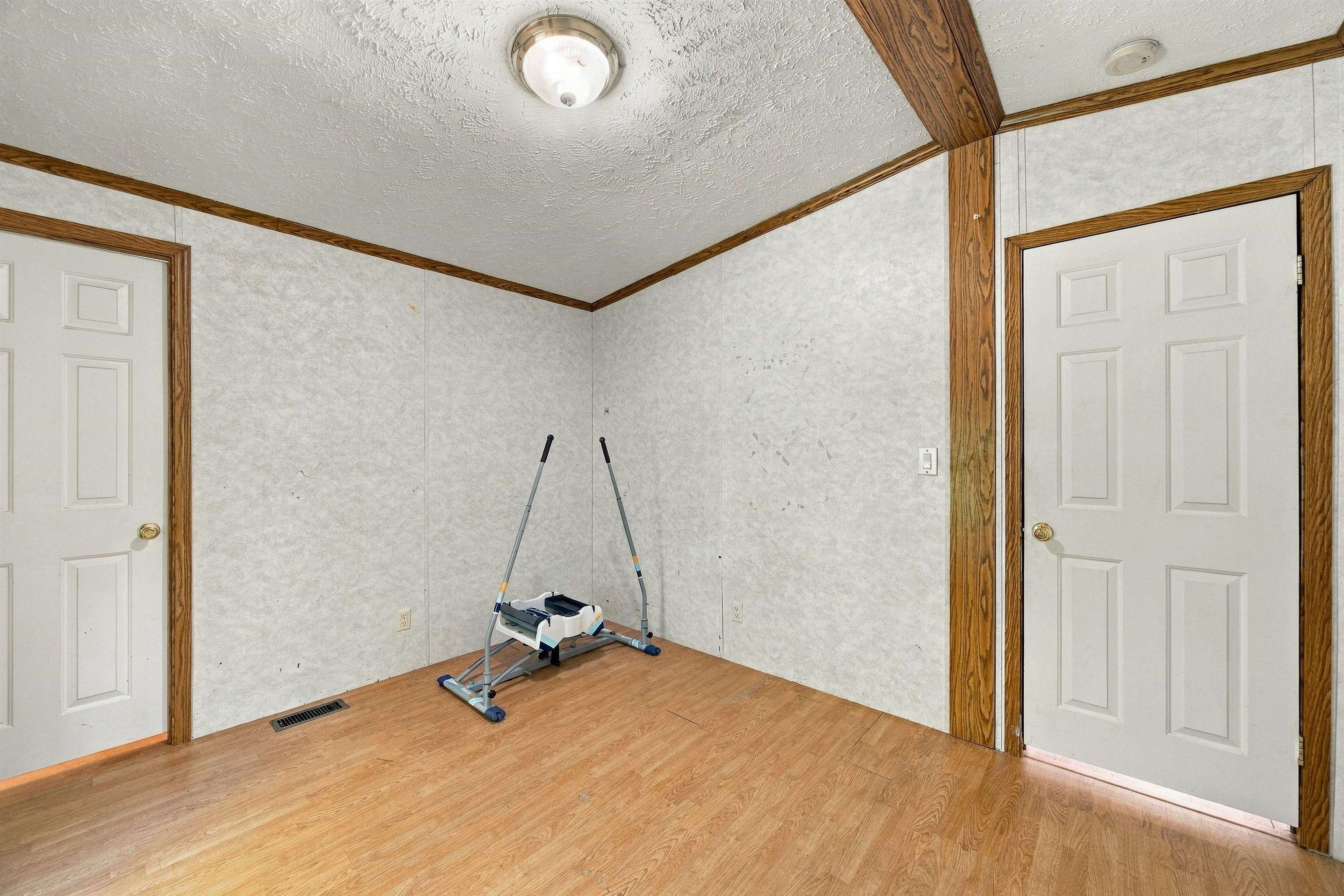 811 Eastside Road Woodstock, NH 03262 - Photo 27 of 55 Gallery Image 27