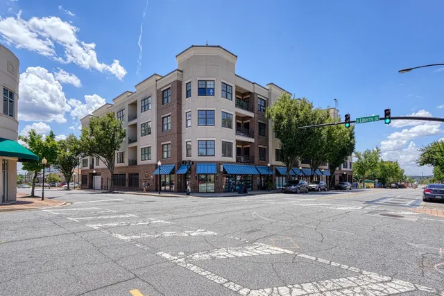 $239,900 | 155 East Broad Street, Unit 414, Spartanburg, SC 29306