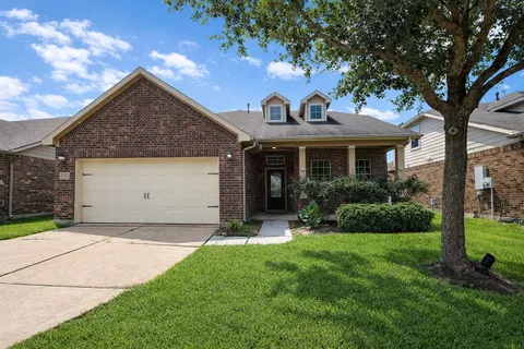 $2,650 | 11922 Harristown Drive, Houston, TX 77047
