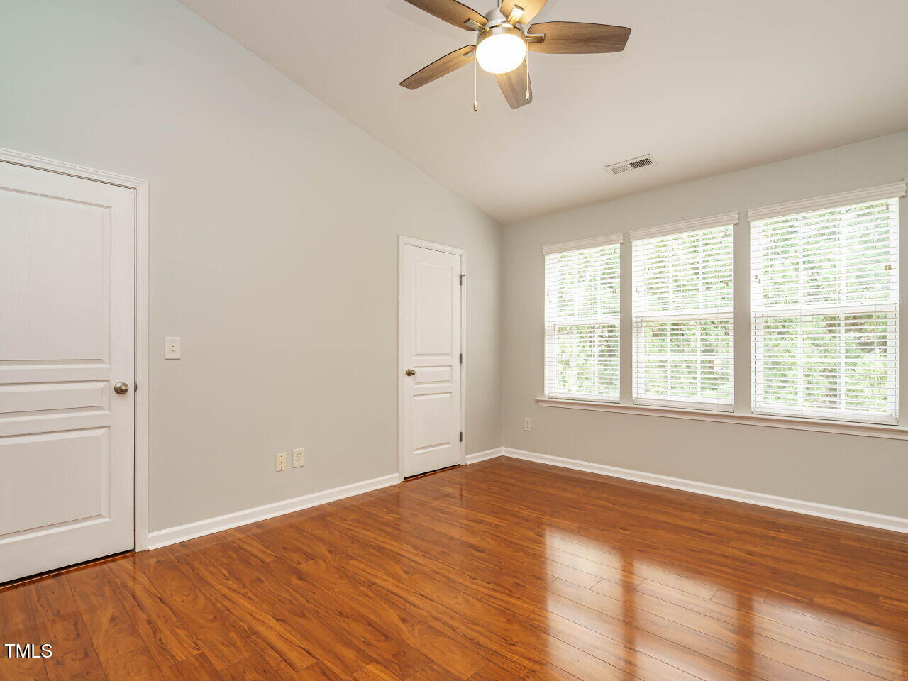7646 Winners Edge Street Raleigh, NC 27617 - Photo 18 of 30 018-1280x960-primary-br
