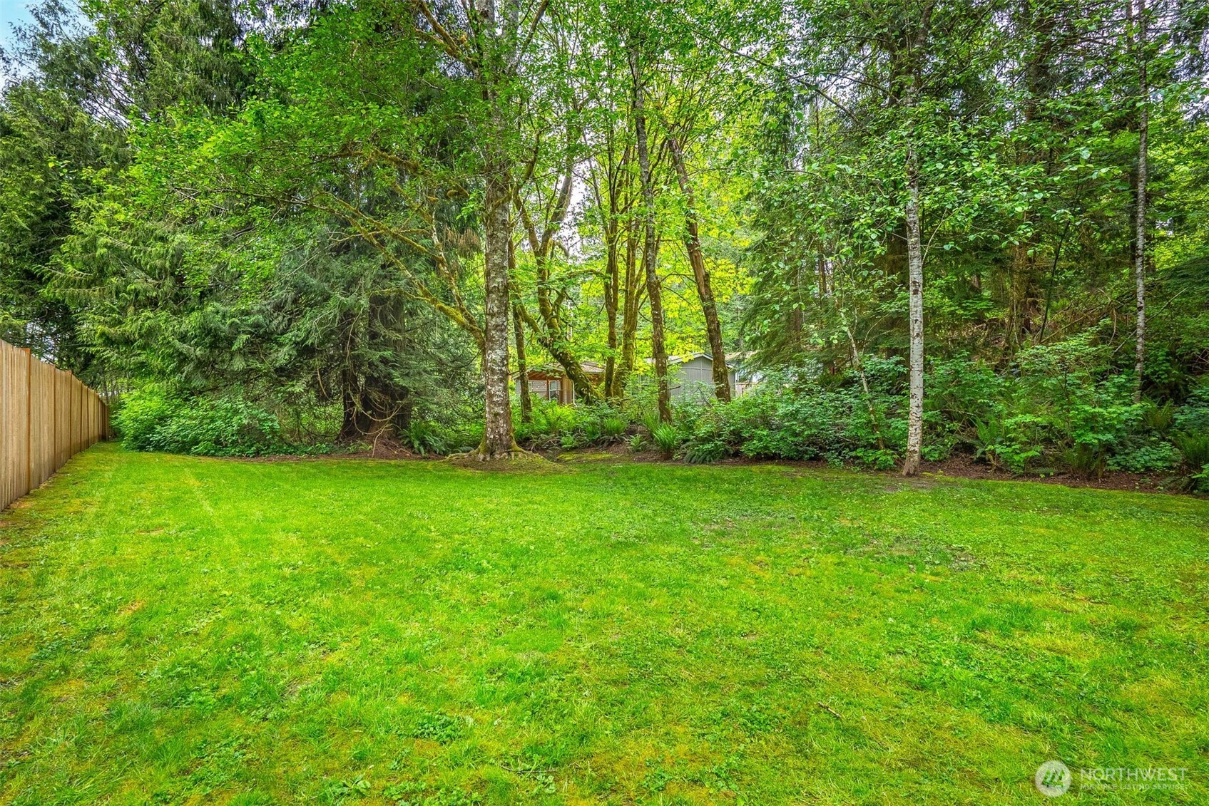 2815 Middle Shore Road Snohomish, WA 98290 - Photo 20 of 26 a view of green field with trees