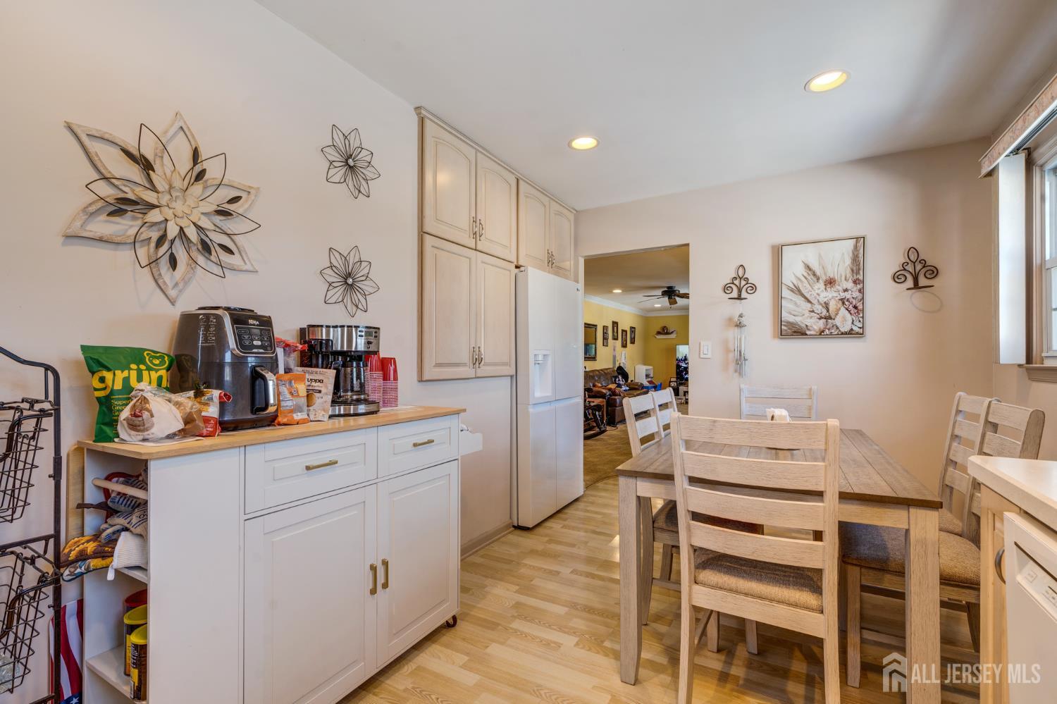 30 Rieder Road Edison, NJ 08817 - Photo 15 of 29