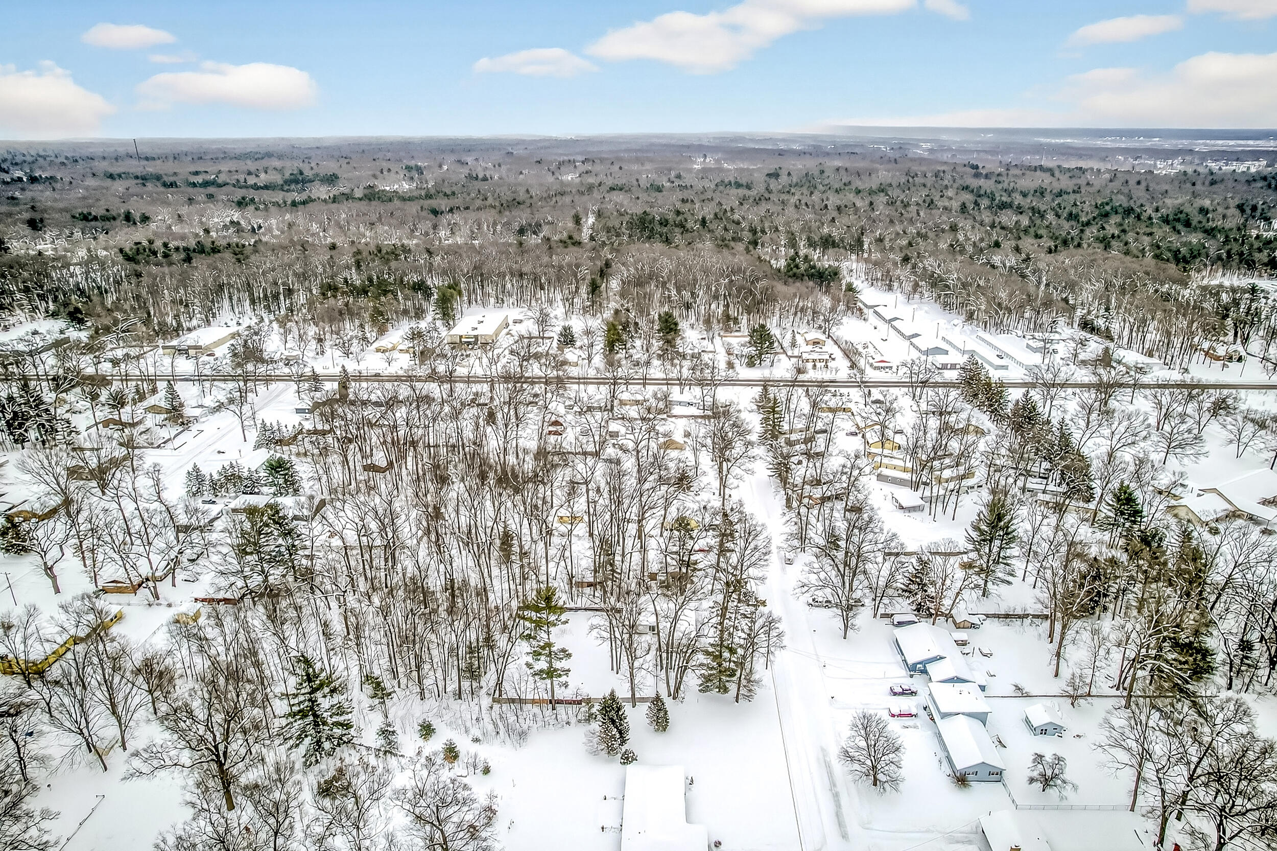 914 Victor Avenue Muskegon, MI 49445 - Photo 26 of 31 31_914 victor-11