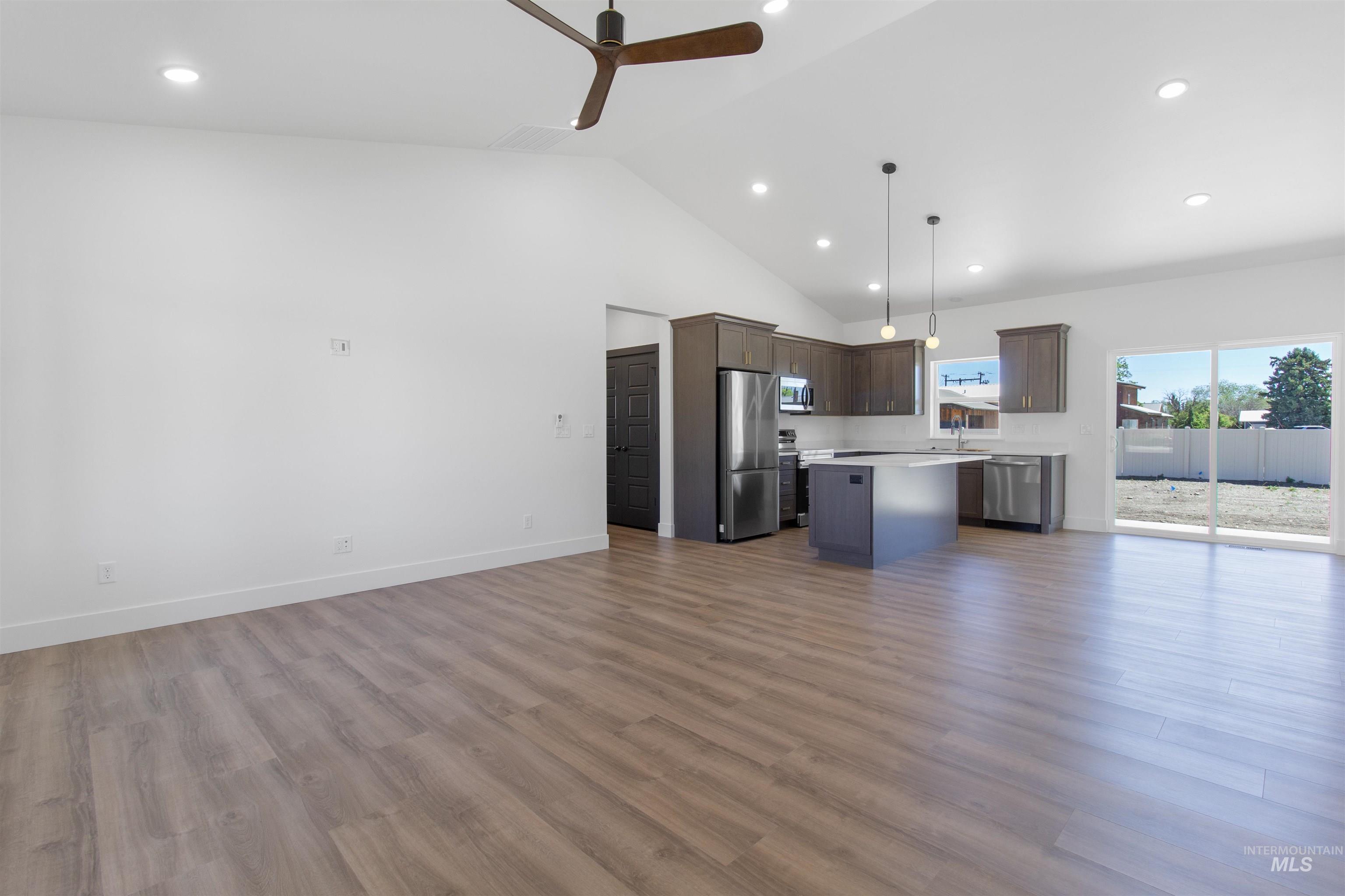 207 West First Street Carey, ID 83320 - Photo 4 of 50