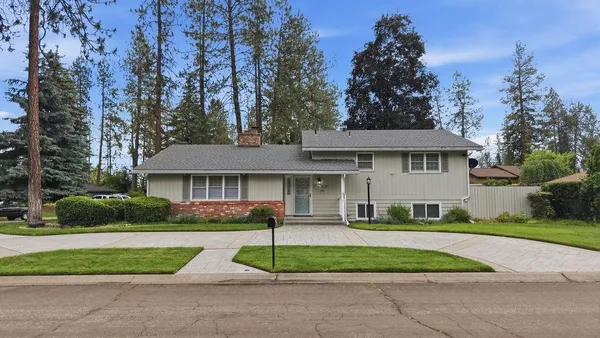 $525,000 | 1005 West Bellwood Drive, Spokane, WA 99218