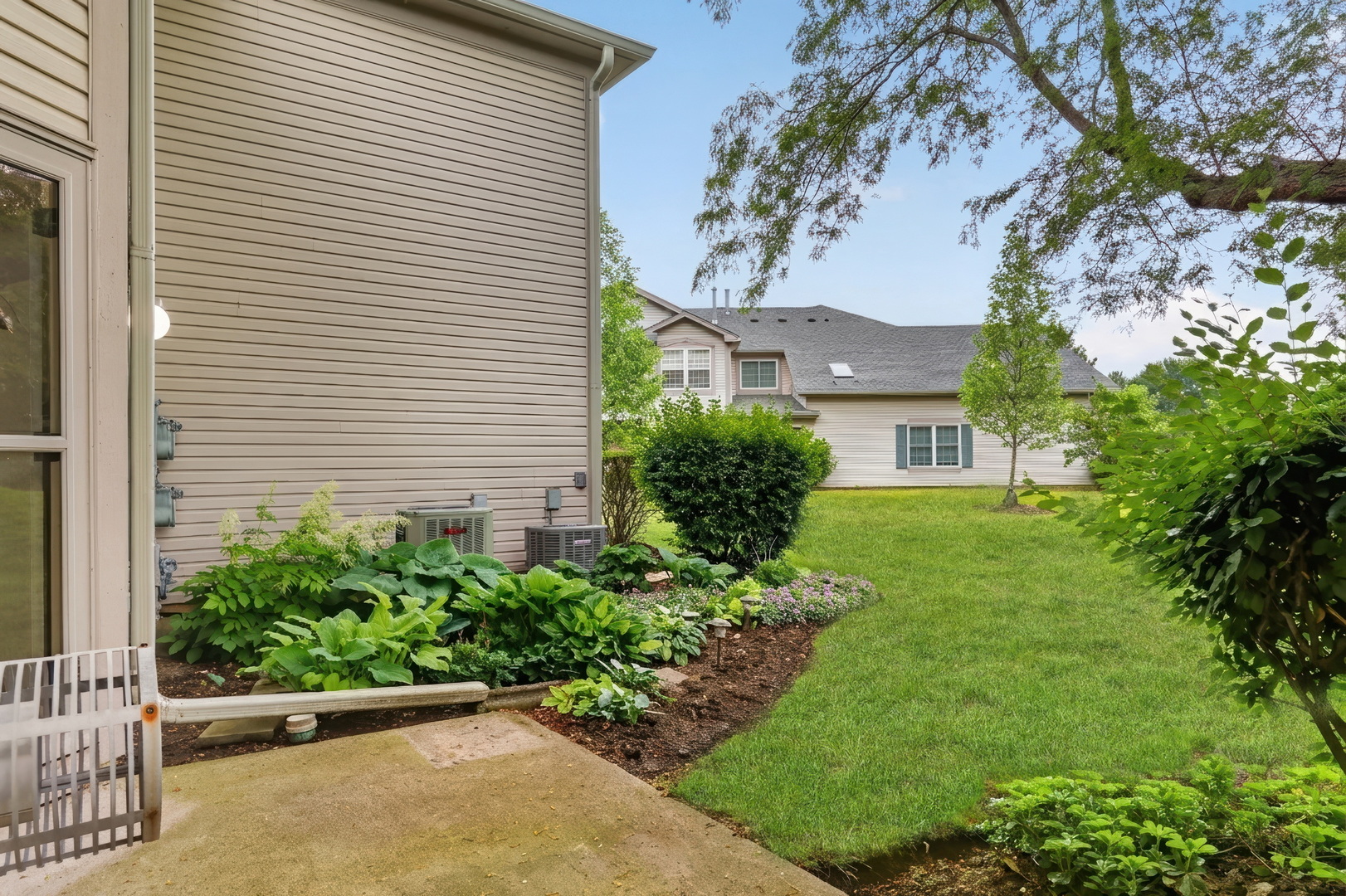 7029 South Stratton Lane, Unit 7029 Gurnee, IL 60031 - Photo 27 of 35