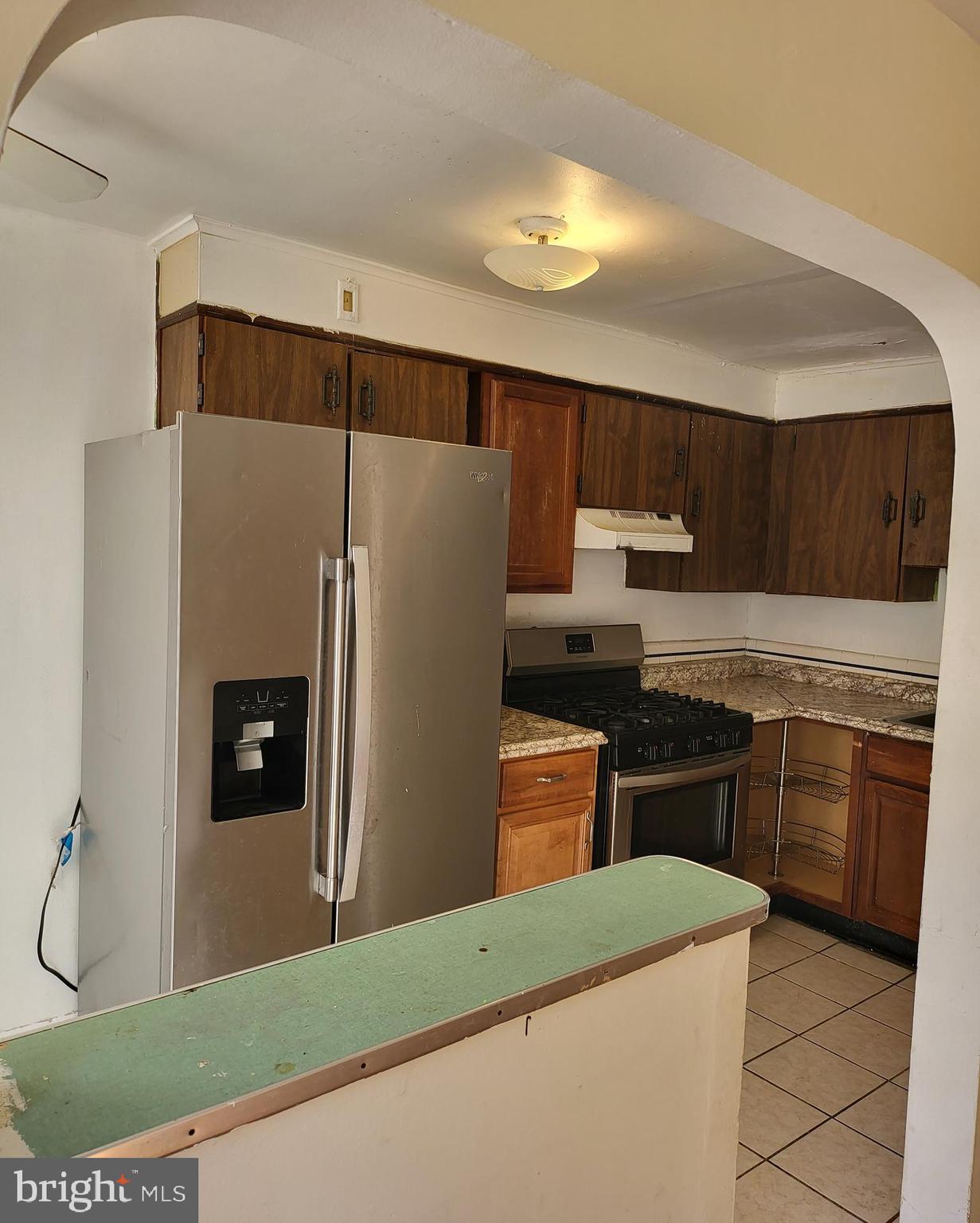 120 Spring Valley Road Darby, PA 19023 - Photo 8 of 19 Kitchen