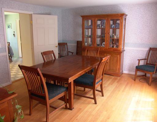 7 Robinhood Road Cape Elizabeth, ME 04107 - Photo 7 of 22 Dining Room.