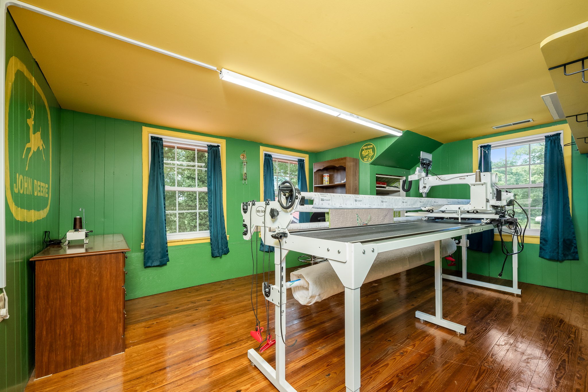 540 Powell Hollow Road Tullahoma, TN 37388 - Photo 42 of 83 a view of a house with backyard porch and furniture
