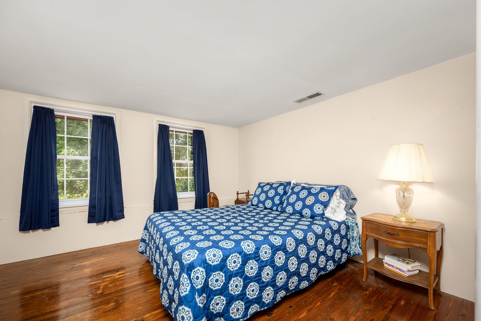 540 Powell Hollow Road Tullahoma, TN 37388 - Photo 43 of 83 a bedroom with a bed and window