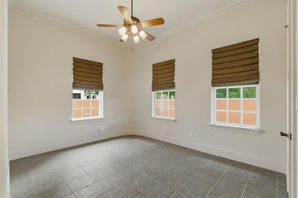 30 Piazza Lane Colleyville, TX 76034 - Photo 14 of 39 Guest quarters with huge walk in closet and en suite bath